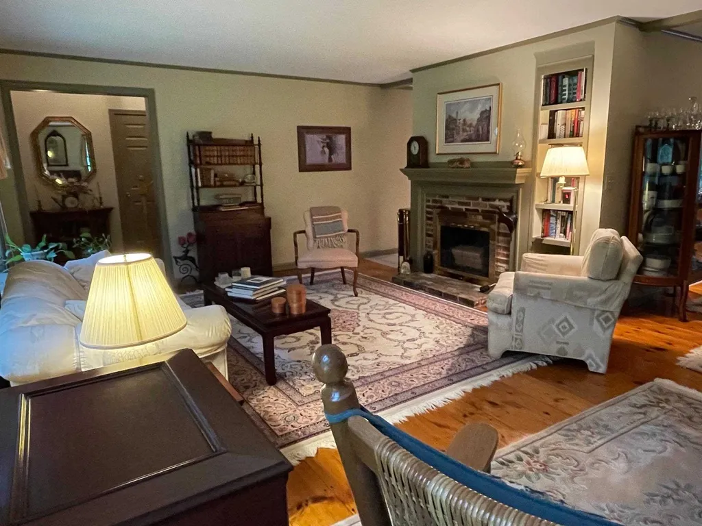 16 Juniper Ridge Road Exeter NH 03833