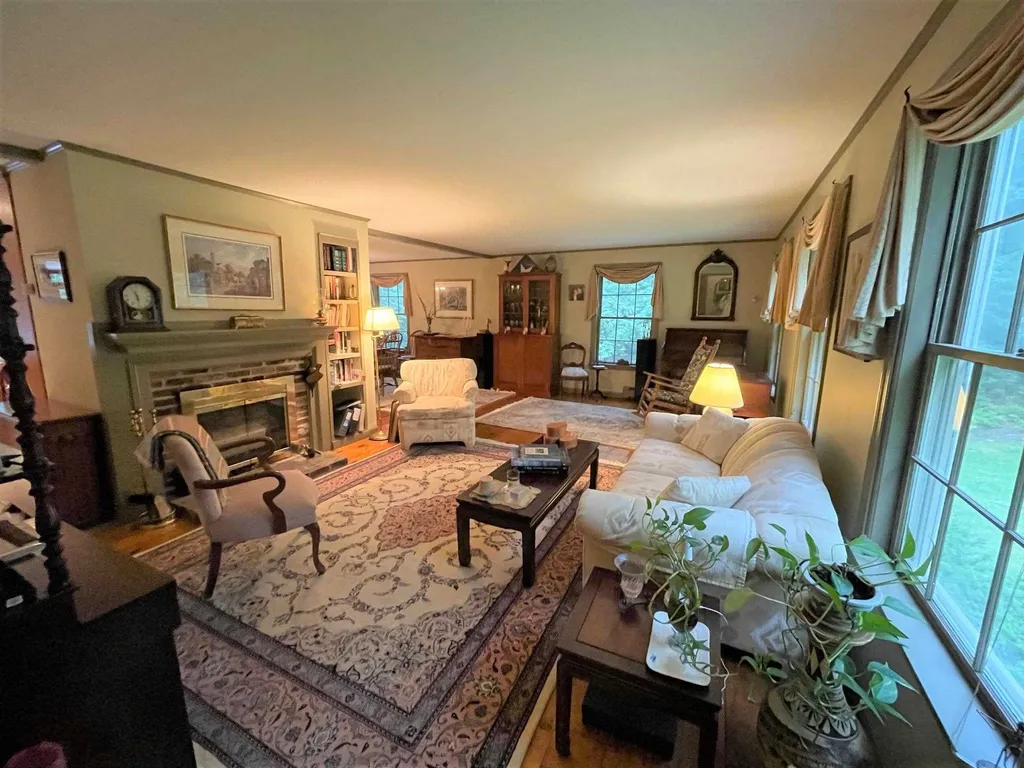 16 Juniper Ridge Road Exeter NH 03833