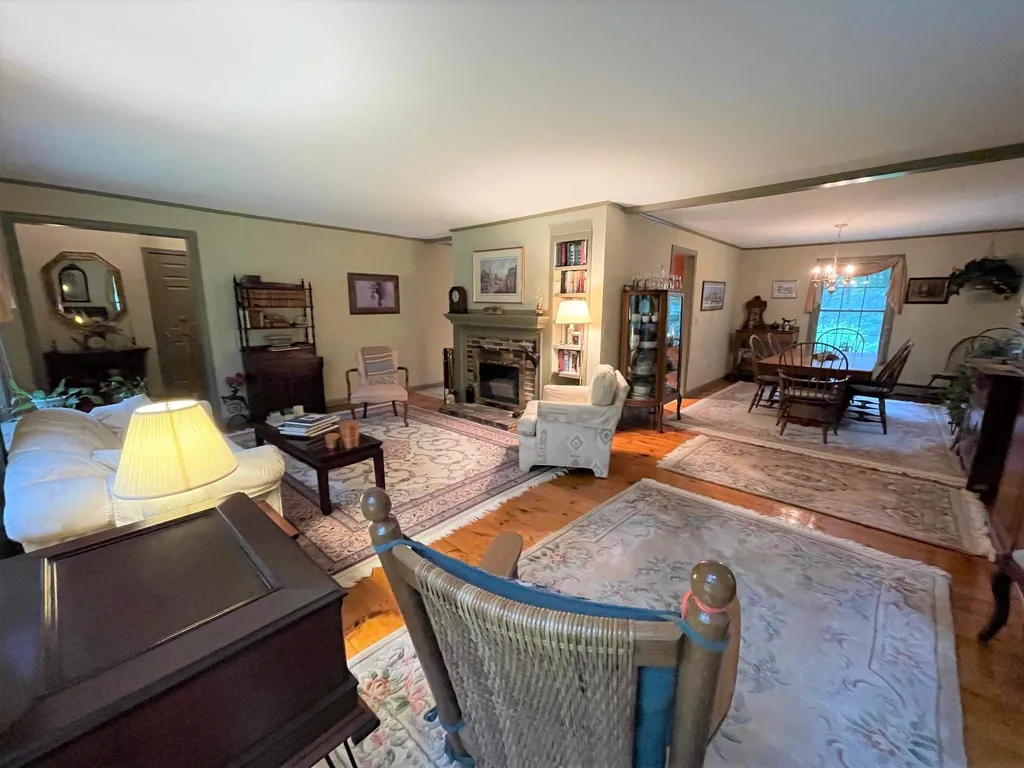 16 Juniper Ridge Road Exeter NH 03833