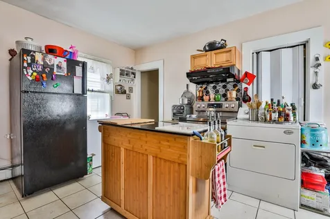 38-40 Kinsley Street Nashua NH 03060