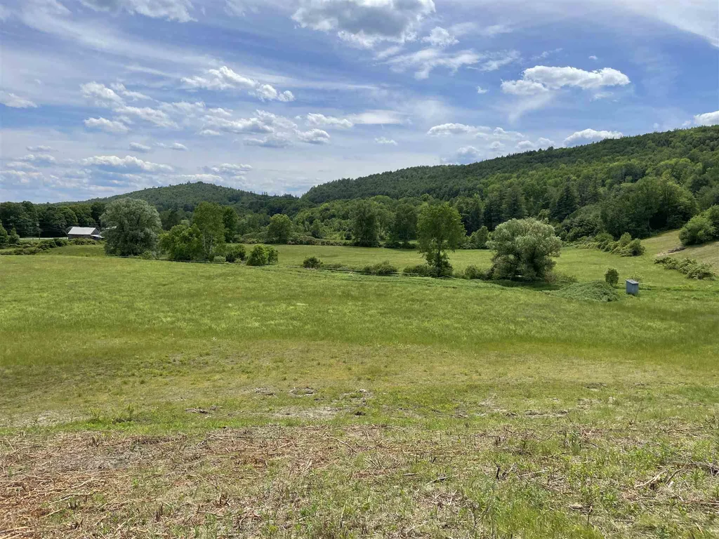 104 Route 5 Hartland VT 05048