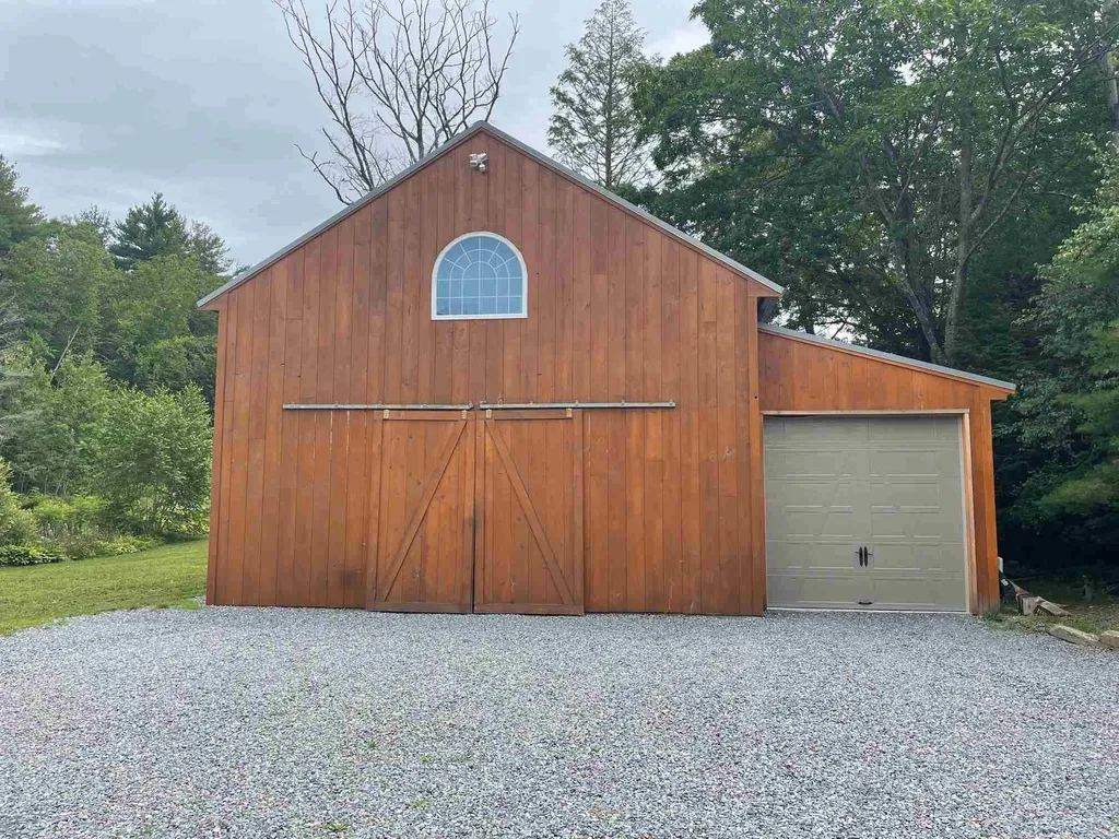 59 Mill Road Kingston NH 03848
