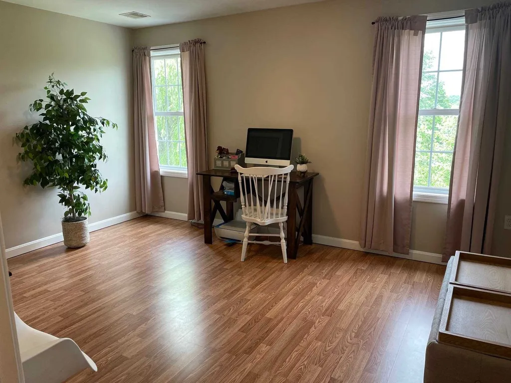 59 Mill Road Kingston NH 03848