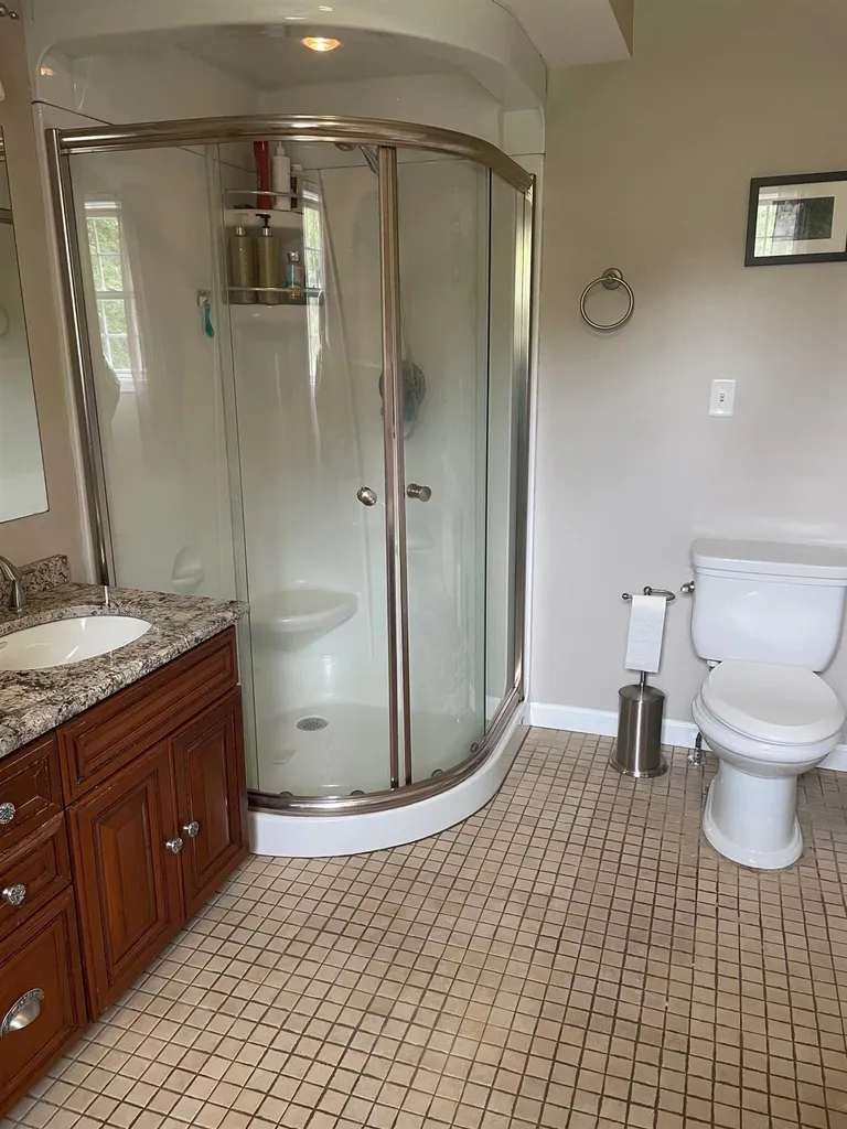 59 Mill Road Kingston NH 03848