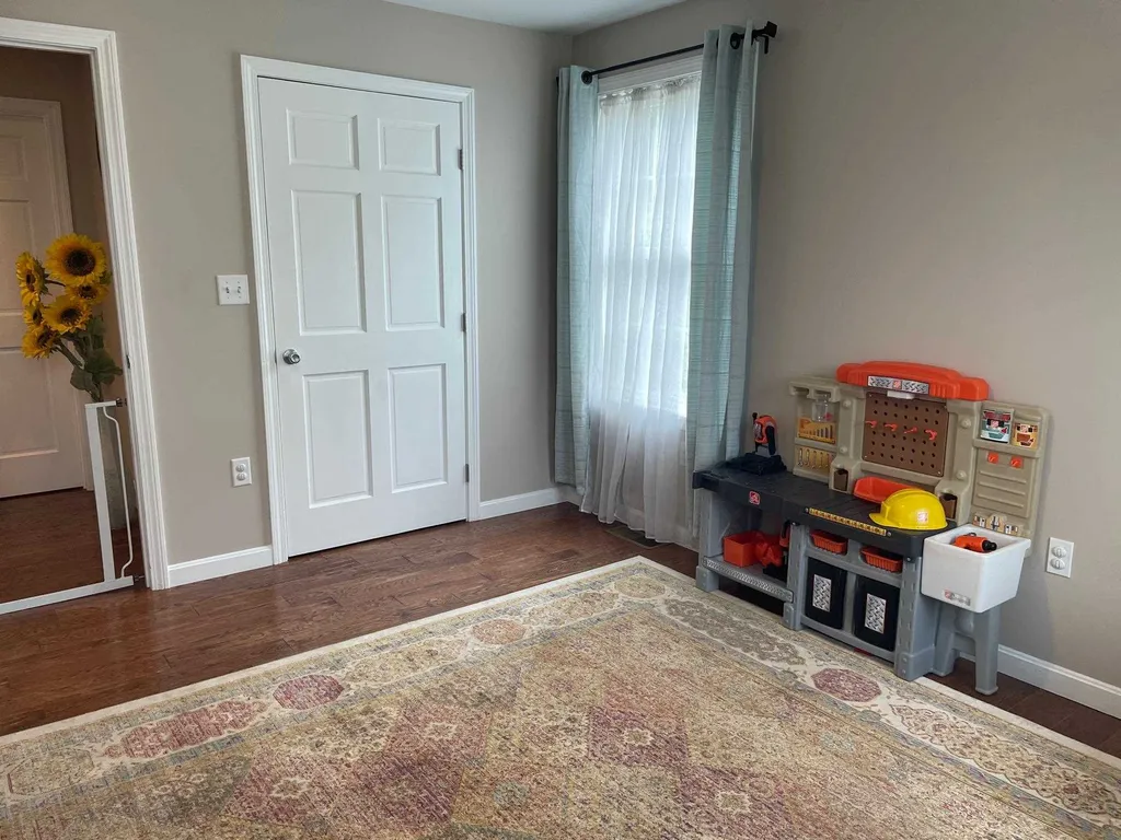 59 Mill Road Kingston NH 03848