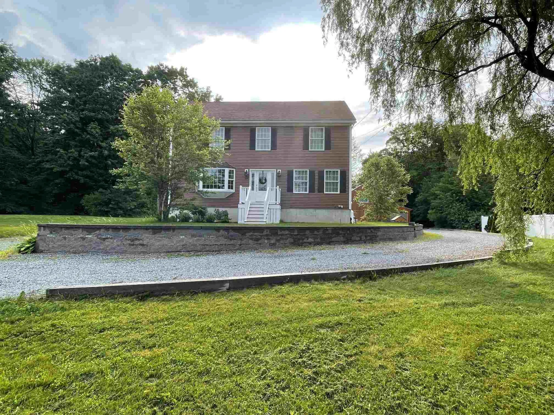 59 Mill Road Kingston NH 03848