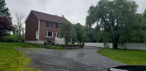 59 Mill Road Kingston NH 03848