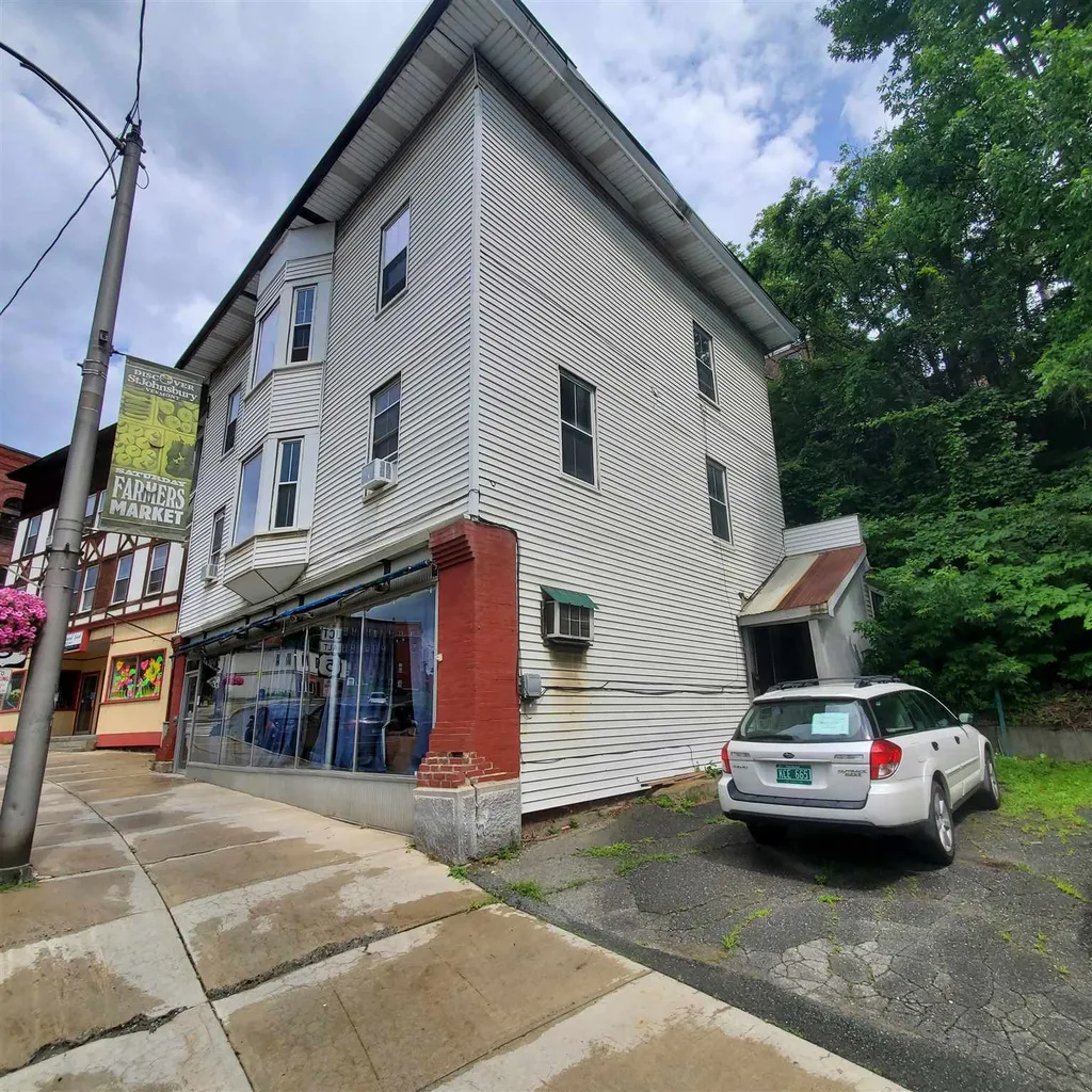 166 Eastern Avenue St. Johnsbury VT 05819