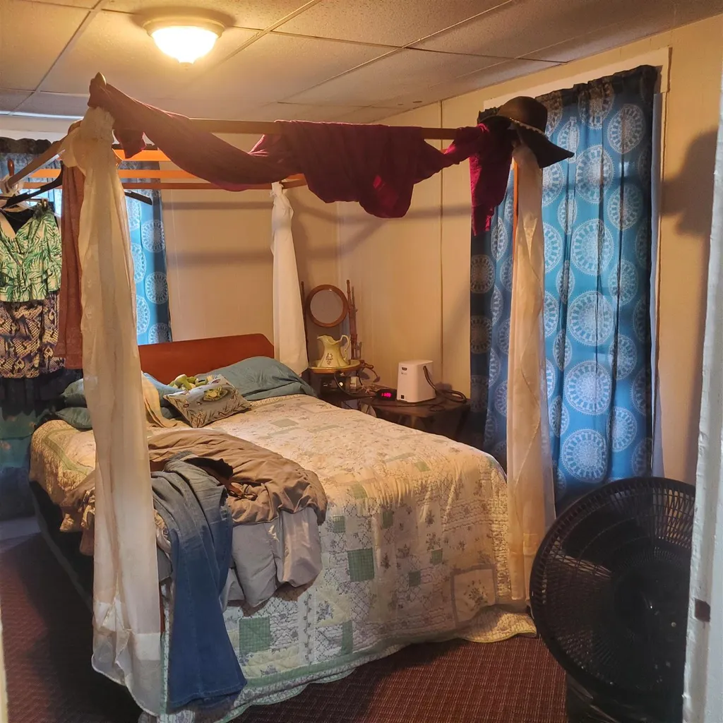 166 Eastern Avenue St. Johnsbury VT 05819