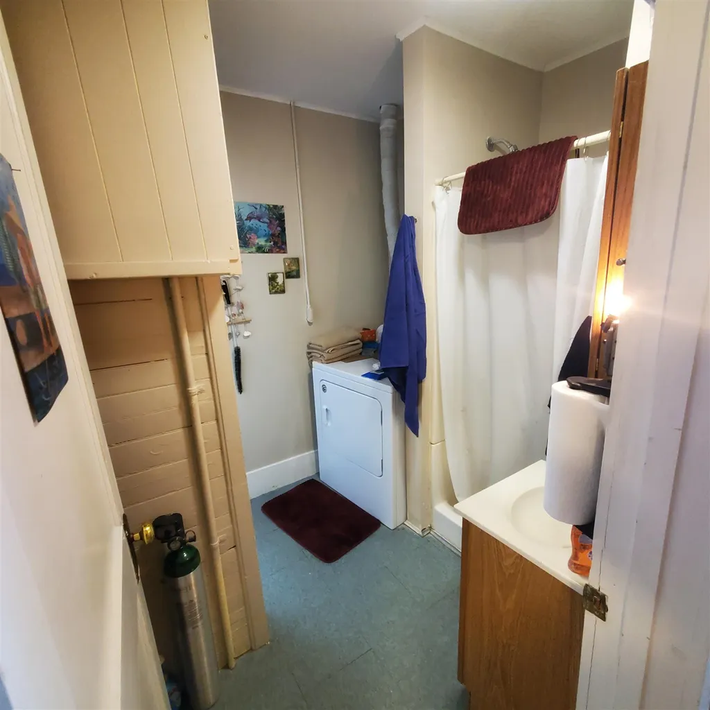 166 Eastern Avenue St. Johnsbury VT 05819