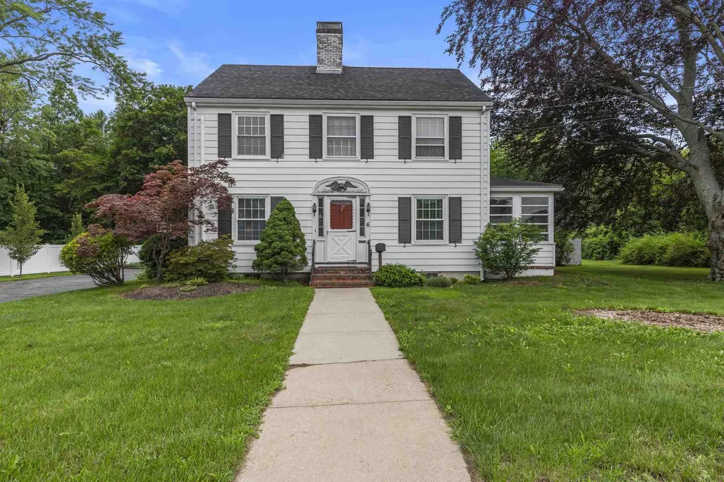 6 Whitehall Road Rochester NH 03867