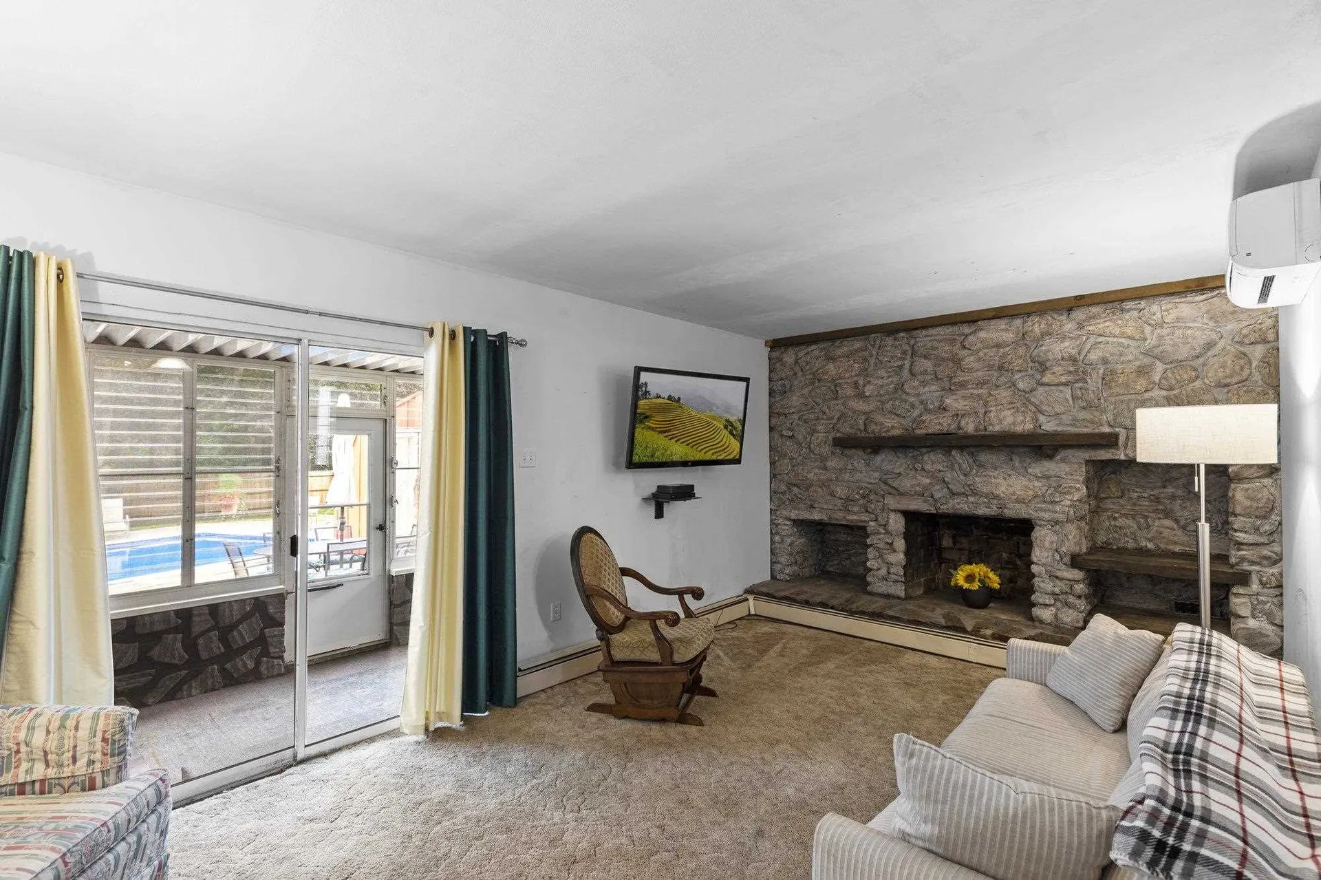 6 Whitehall Road Rochester NH 03867