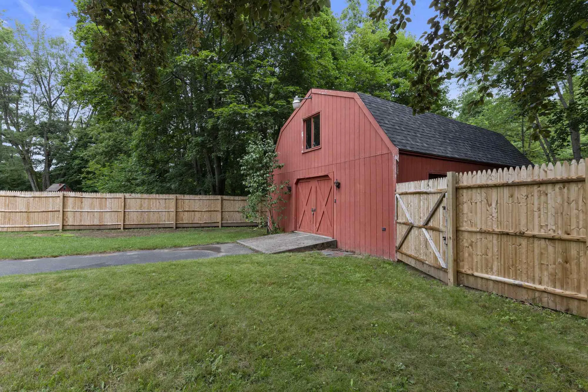 6 Whitehall Road Rochester NH 03867