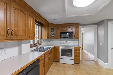 6 Whitehall Road Rochester NH 03867