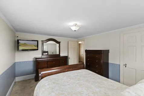 6 Whitehall Road Rochester NH 03867