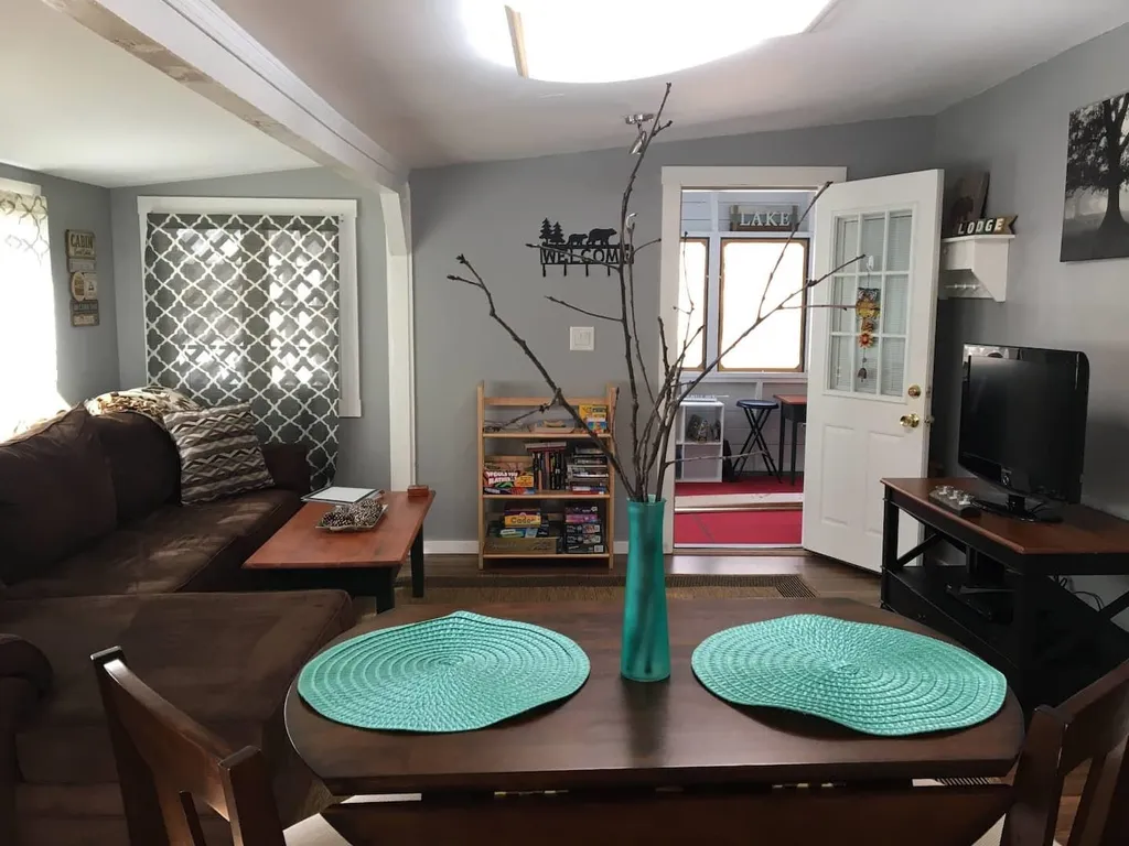 28 Chestnut Avenue Gilmanton NH 03237