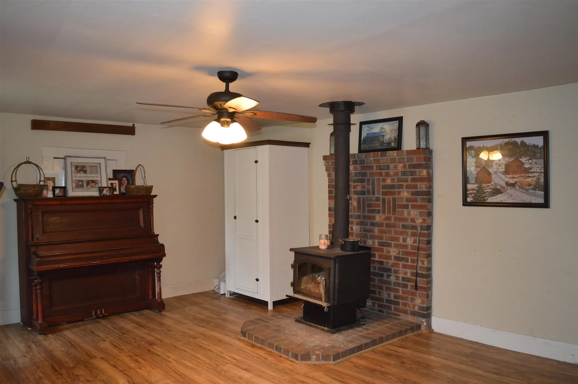 142 Vt Route 25 Topsham VT 05076