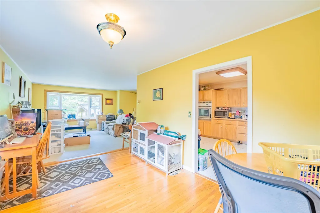306 Lamplite Lane Williston VT 05495