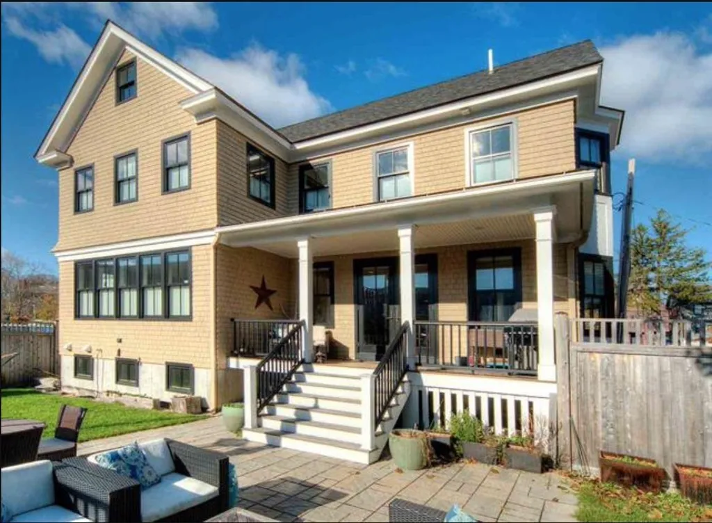 46 Mark Street Portsmouth NH 03801