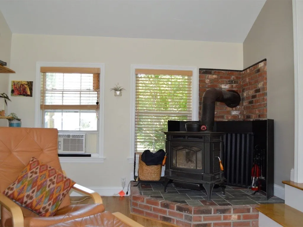 102 Abnaki Avenue Essex VT 05452