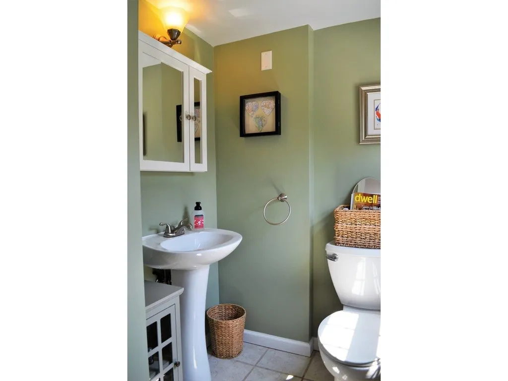 102 Abnaki Avenue Essex VT 05452