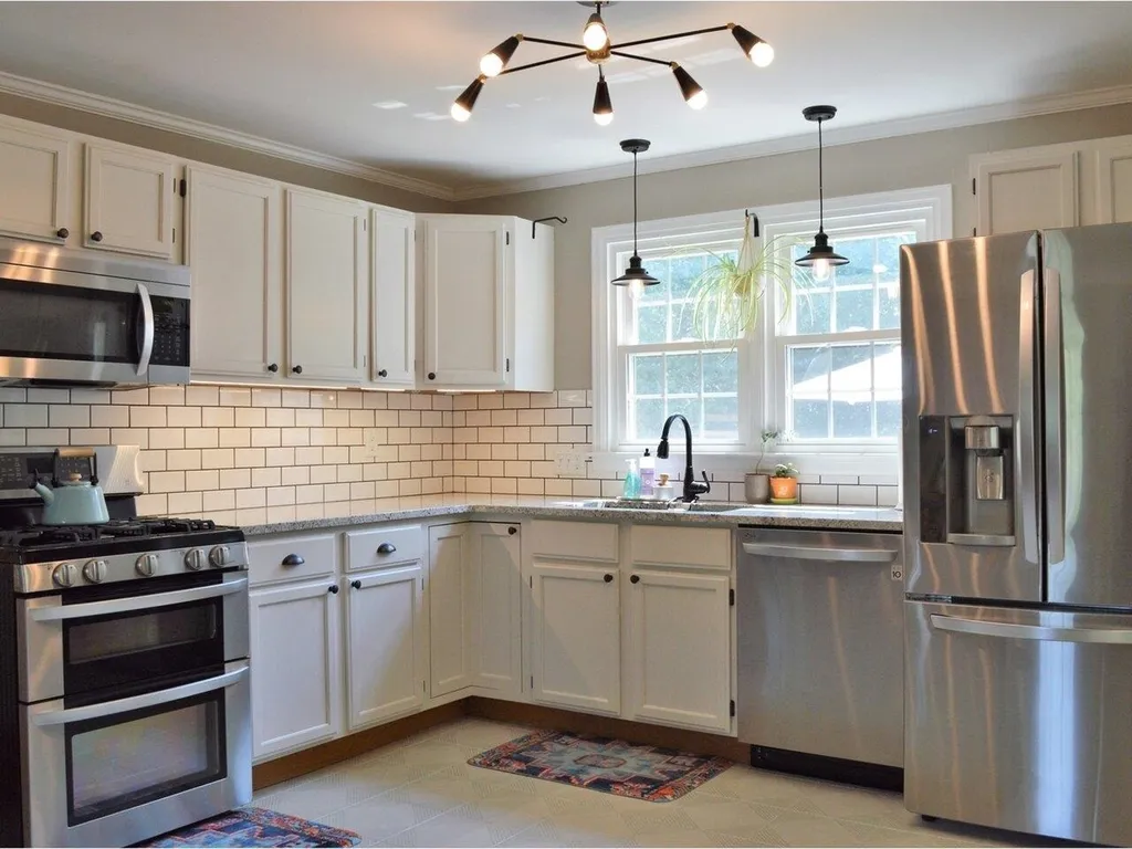 102 Abnaki Avenue Essex VT 05452