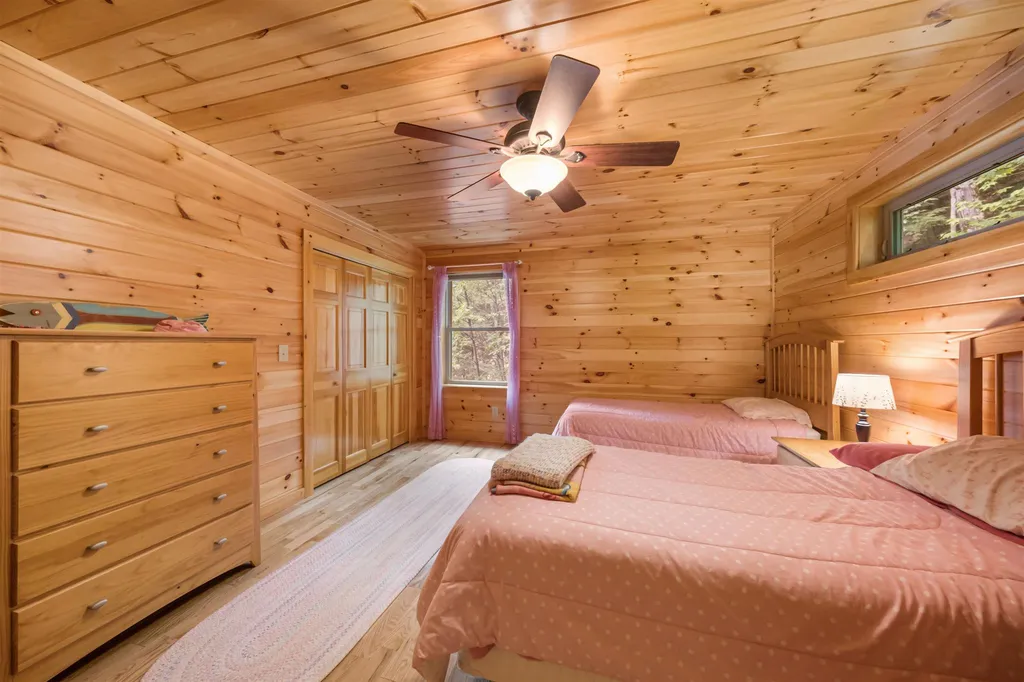 18 Mark Island Gilford NH 03249