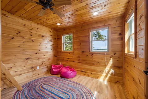 18 Mark Island Gilford NH 03249