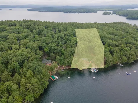 18 Mark Island Gilford NH 03249