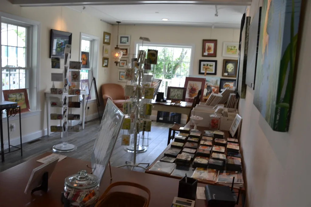 76 North Main Street Wolfeboro NH 03894