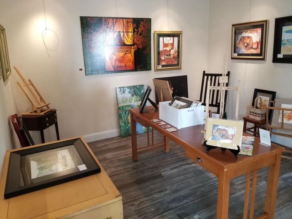 76 North Main Street Wolfeboro NH 03894