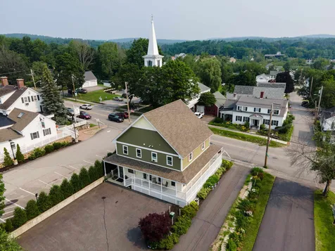 76 North Main Street Wolfeboro NH 03894