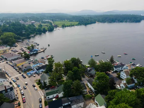76 North Main Street Wolfeboro NH 03894