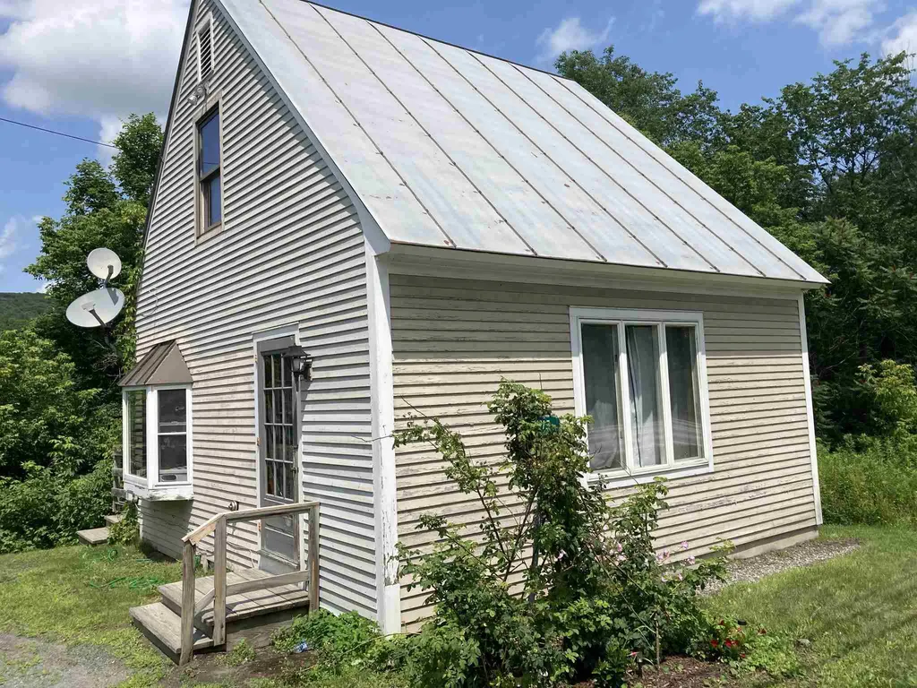 897 East Woodstock Road Woodstock VT 05091
