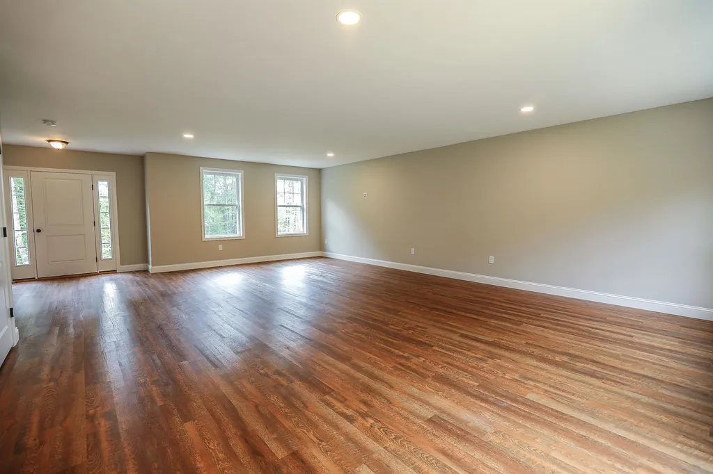 49 Kelmar Drive Rochester NH 03867