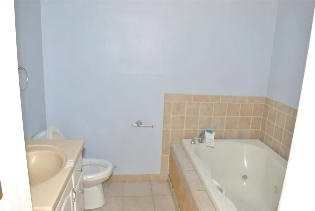 17-19 Goodrich Street Kittery ME 03904