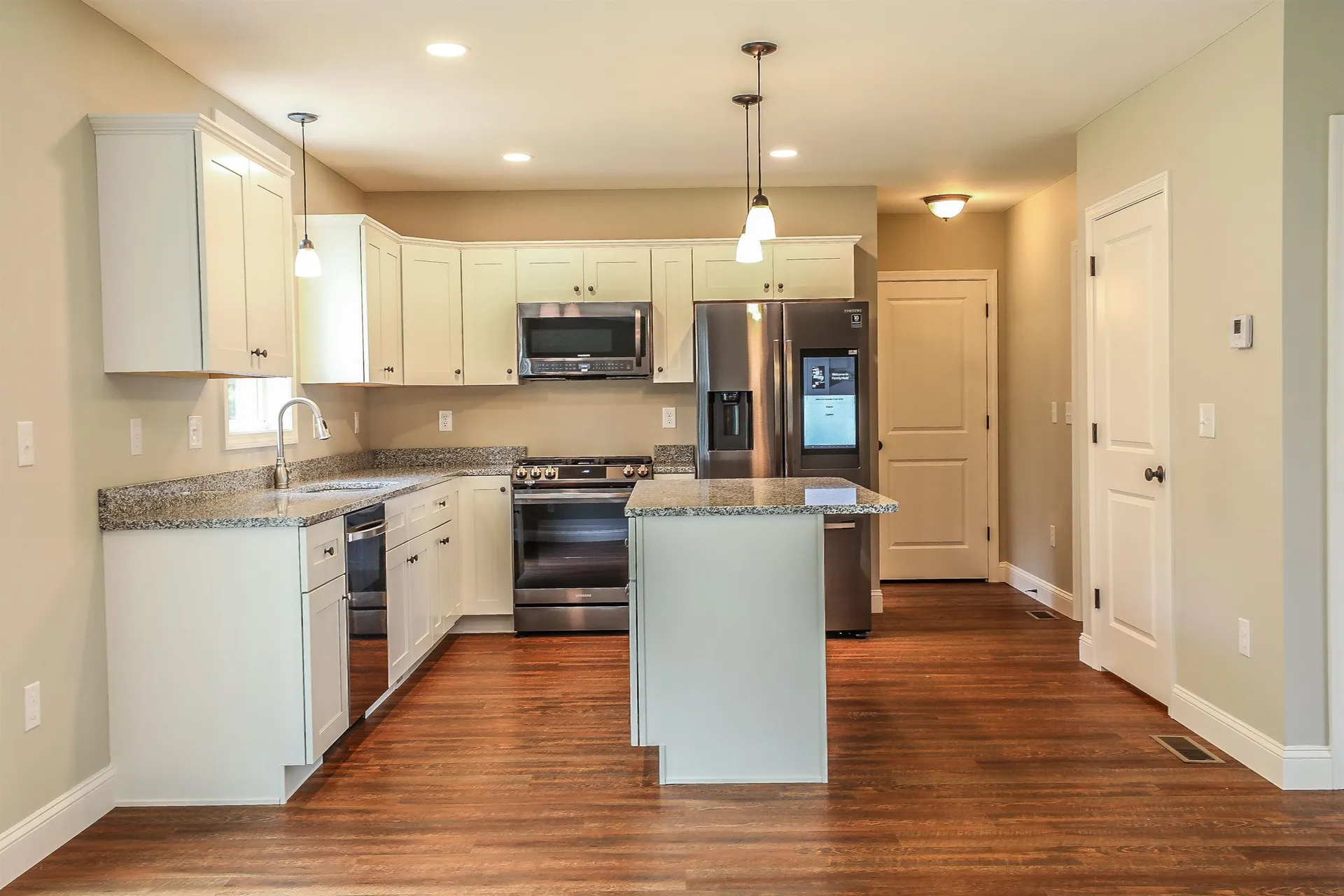 34 Kelmar Drive Rochester NH 03867