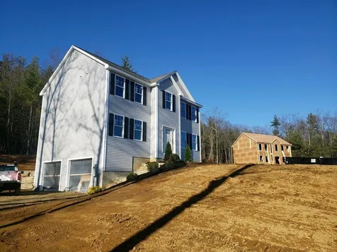 34 Kelmar Drive Rochester NH 03867