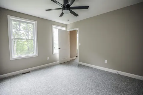 34 Kelmar Drive Rochester NH 03867