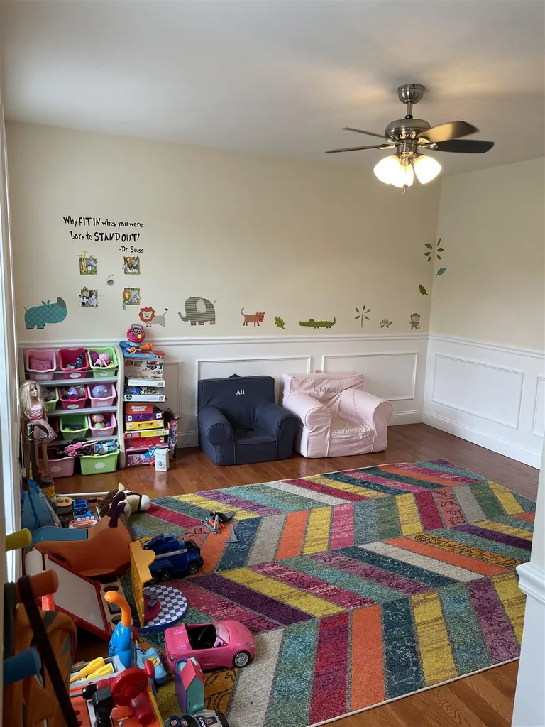 192 Litchfield Road Londonderry NH 03053