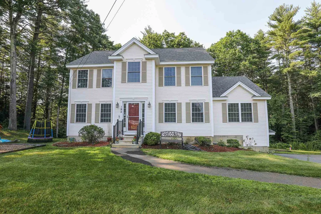 192 Litchfield Road Londonderry NH 03053