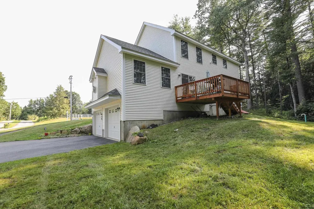 192 Litchfield Road Londonderry NH 03053