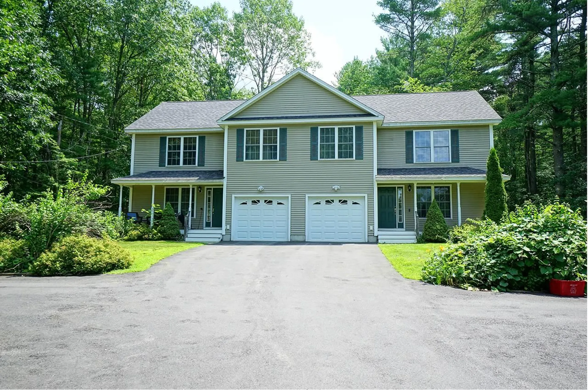 116 High Range Road Londonderry NH 03053