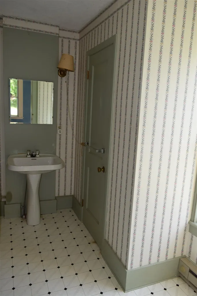 772 North Street New Haven VT 05472