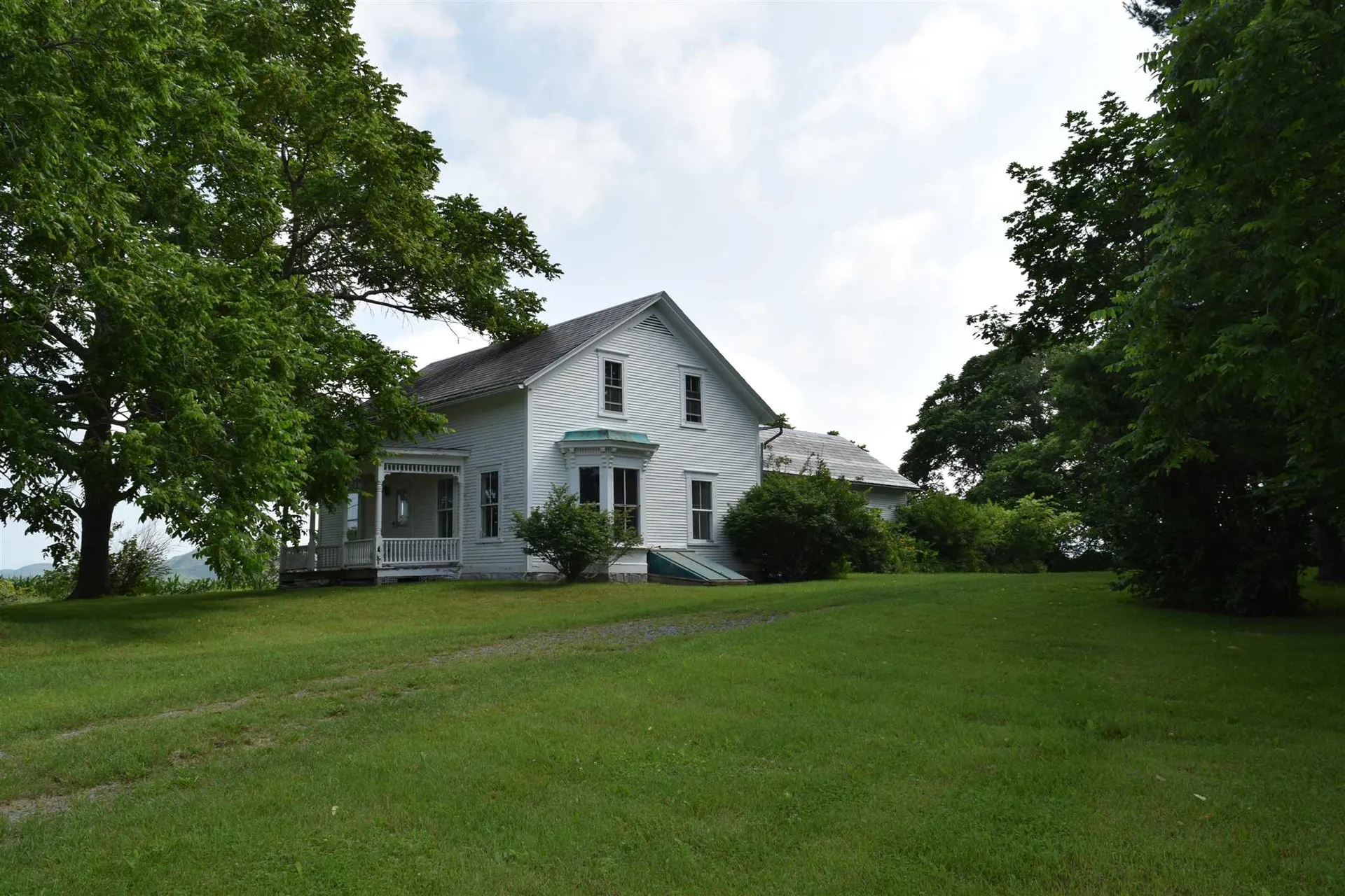 772 North Street New Haven VT 05472