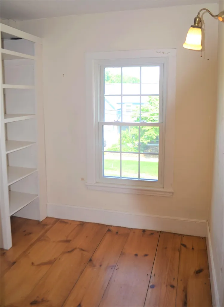 58 Prospect Street Henniker NH 03242