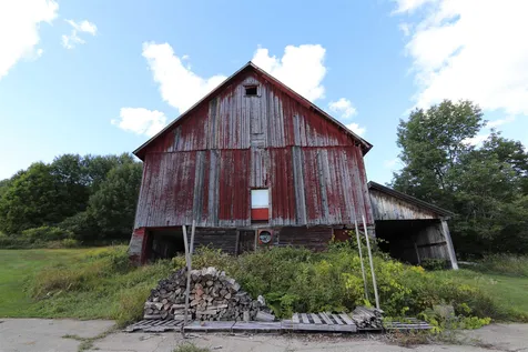 2486 Peak Road Wheelock VT 05851
