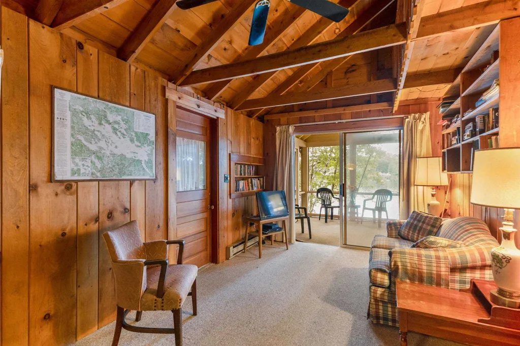 24 Boulder Lane Moultonborough NH 03254-4845