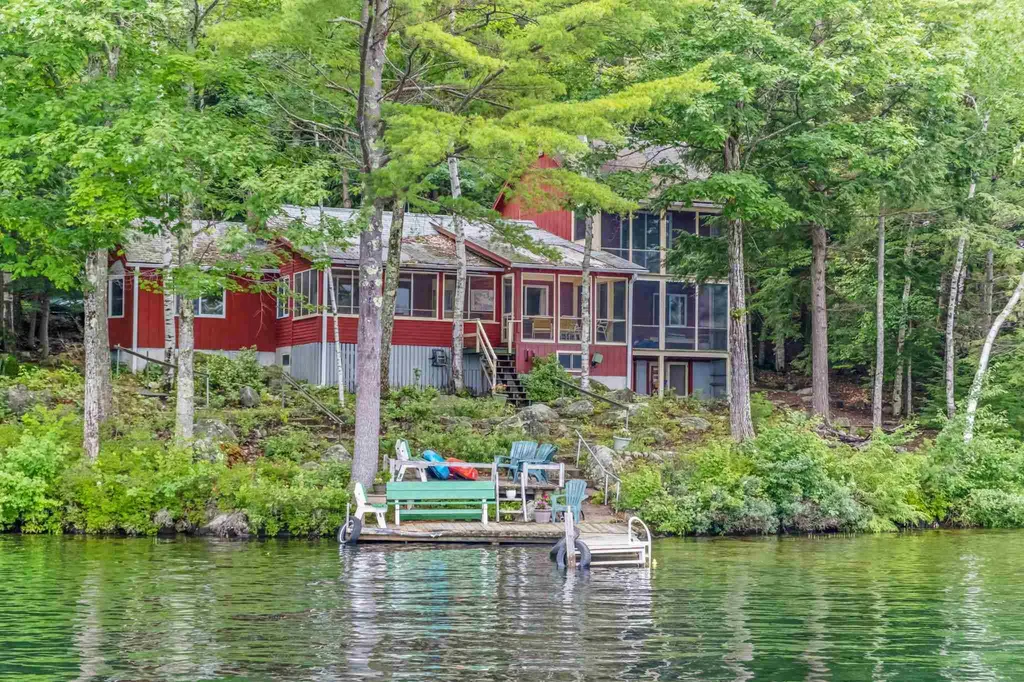 24 Boulder Lane Moultonborough NH 03254-4845