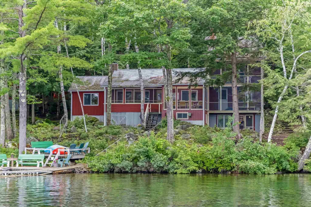 24 Boulder Lane Moultonborough NH 03254-4845
